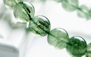 Đá thạch anh tóc xanh