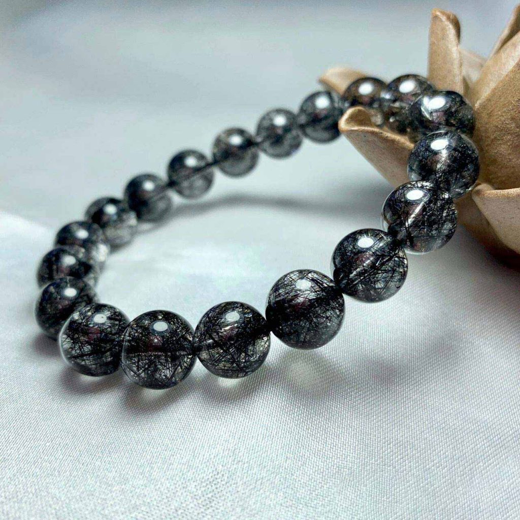 Thạch anh tóc đen